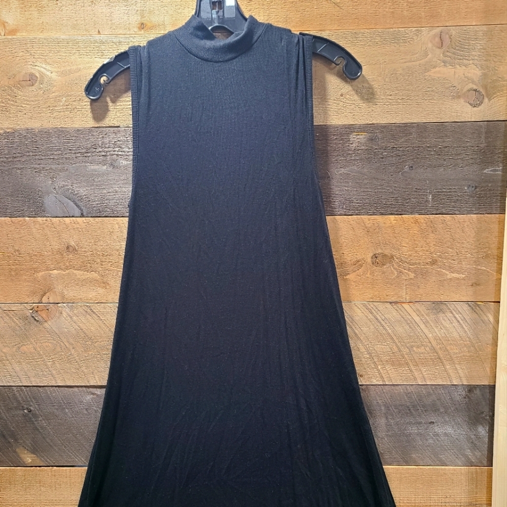 Sleeveless Dress
